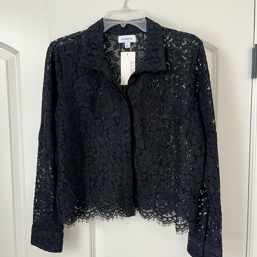 NWT Evereve Black Lace Top